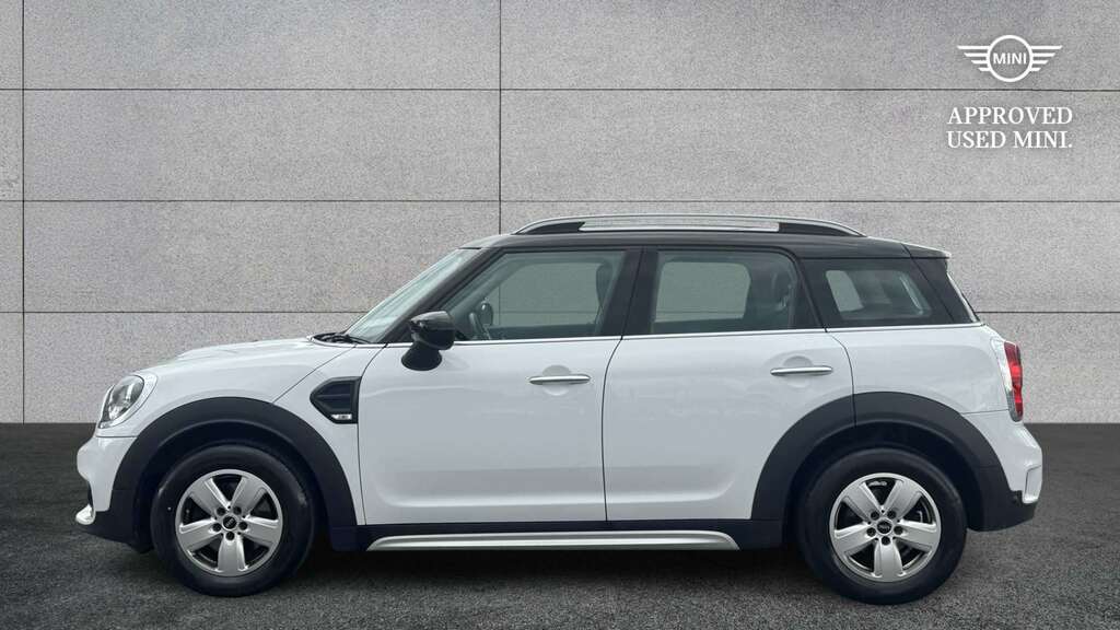 Mini Countryman 1.5 Cooper Classic 2019 YJ69ZPY White #3