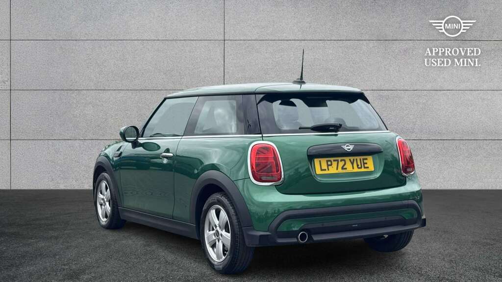 Mini Hatch 1.5 Cooper Classic 2023 Green