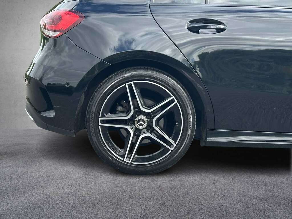 Mercedes-Benz A Class A180d 2.0 Amg Line Executive 2023 KN23YMS Black #4