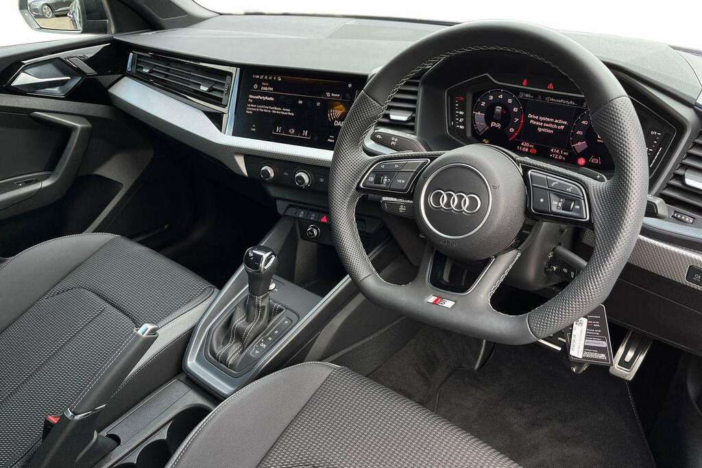 Audi A1 25 Tfsi Black Edition S Tronic 2026 DA75TDV Blue #5