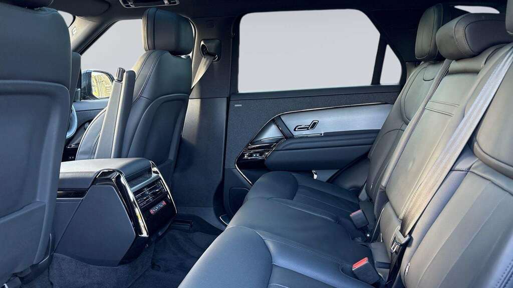 Land Rover Range Rover Sport 3.0 P460e Edition 2025 FG25YKU Grey #4