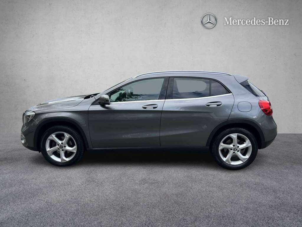Mercedes-Benz GLA Class 200D Sport 2018 Grey #6