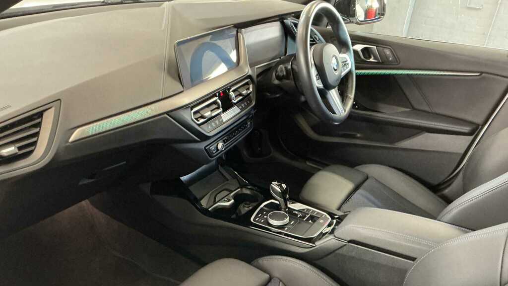 BMW 2 Series 218I 136 M Sport Dct 2024 VK74UFP White #5