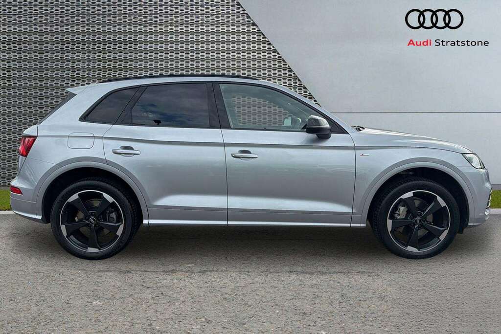 Audi Q5 40 Tdi Quattro Black Edition S Tronic 2019 KM69GWG Silver #4