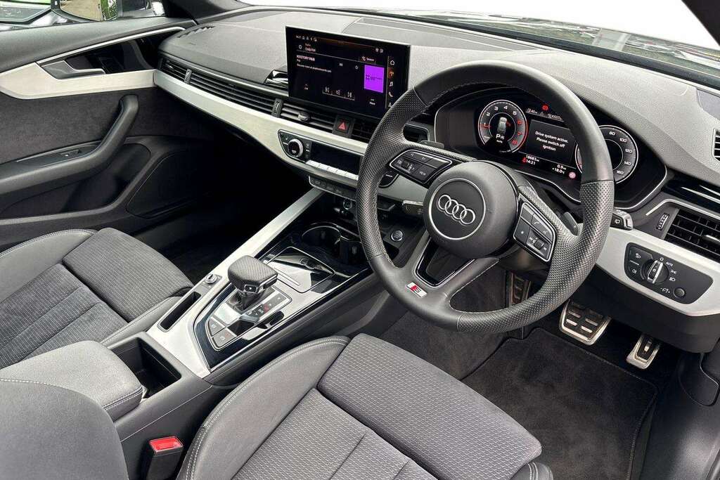 Audi A4 40 Tfsi 204 S Line S Tronic 2024 YD24BMU Black #5