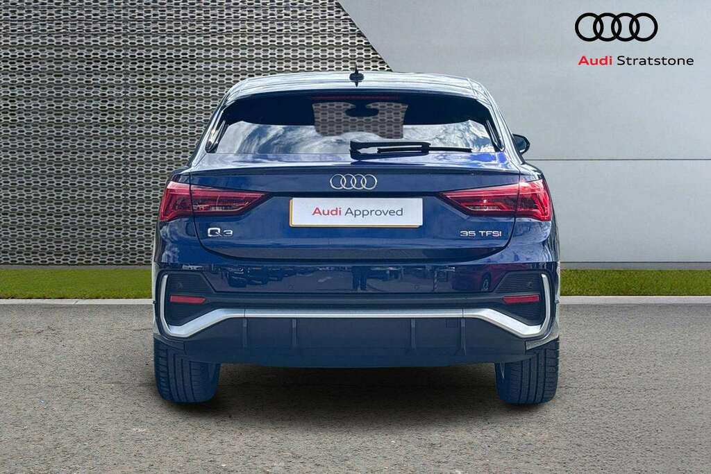 Audi Q3 35 Tfsi S Line S Tronic 2023 BM23NVP Blue #5