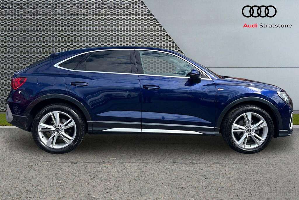 Audi Q3 35 Tfsi S Line S Tronic 2023 BM23NVP Blue #2
