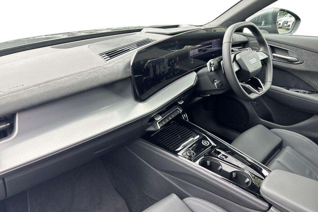 Audi Q3 1.5 Tfsi S Line S Tronic 2026 VK26ZWC Grey #2