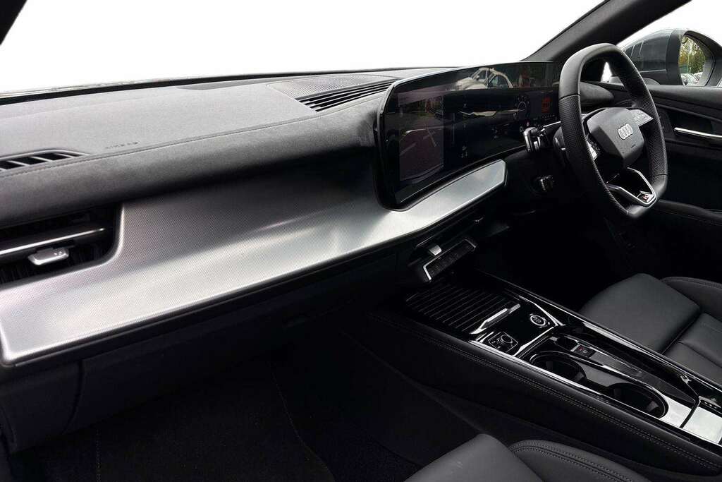 Audi Q3 1.5 Tfsi S Line S Tronic 2026 MH75AOZ Grey #2