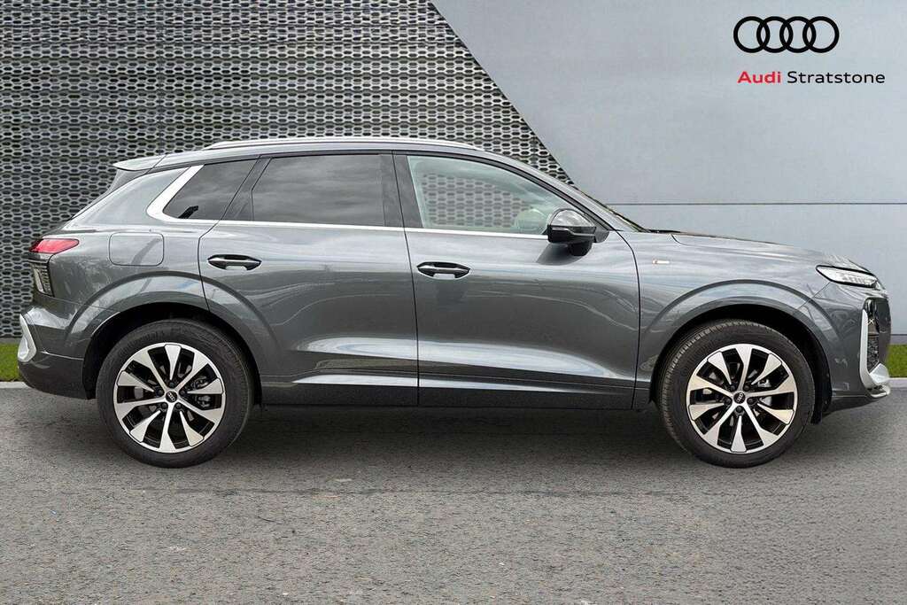 Audi Q3 1.5 Tfsi S Line S Tronic 2026 MH75AOZ Grey #4