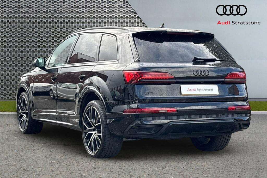 Audi Q7 55 Tfsi Quattro S Line Tiptronic 2024 WM73LCL Black #3