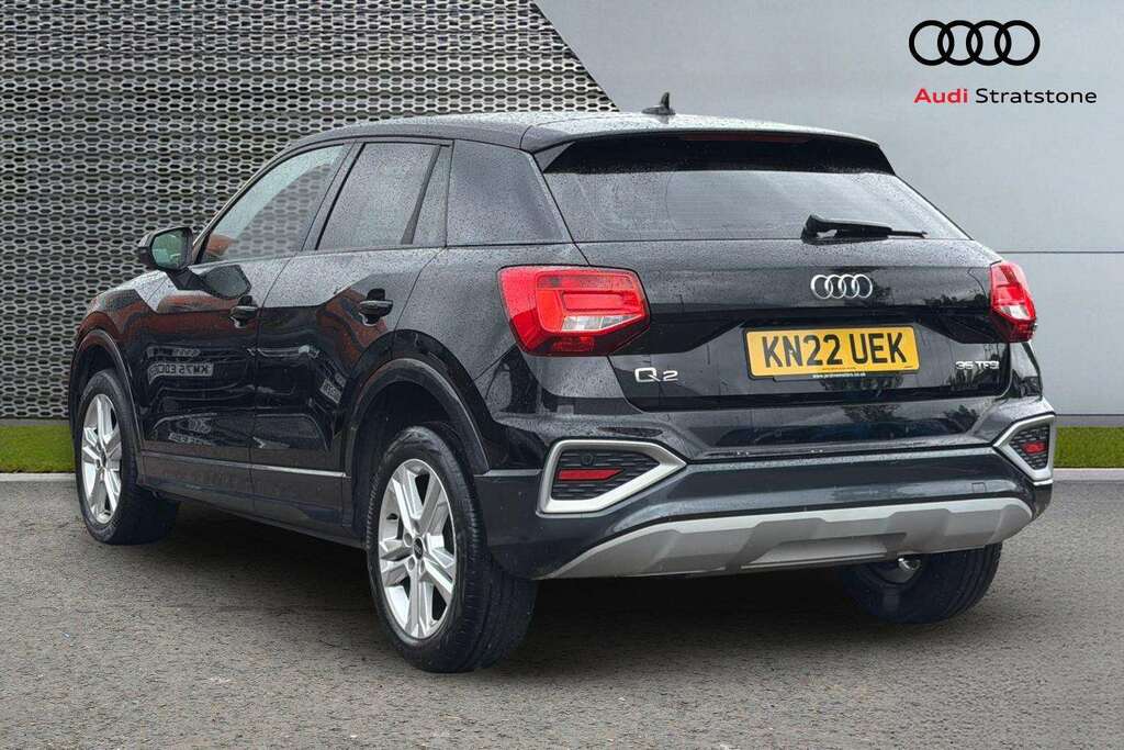 Audi Q2 35 Tfsi Sport S Tronic 2022 KN22UEK Black #3