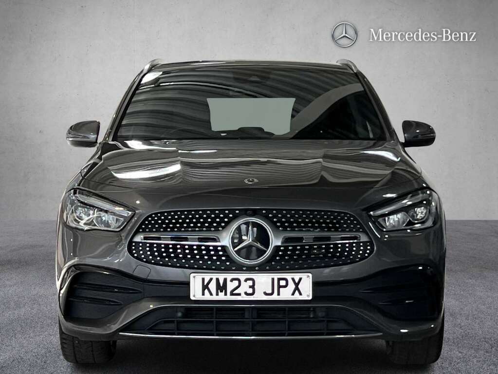 Mercedes-Benz GLA Class 200 Amg Line Premium 2023 KM23JPX Grey #3