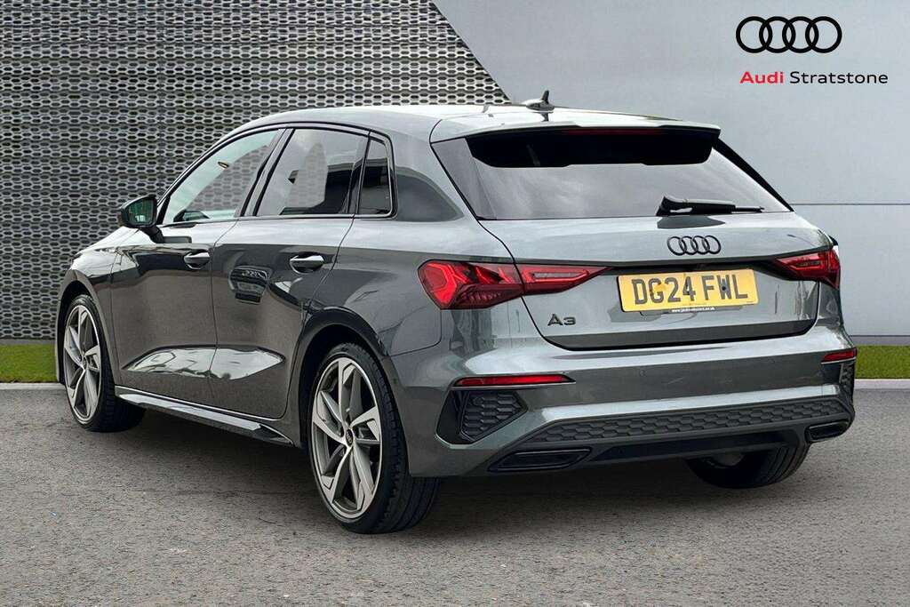 Audi A3 35 Tfsi Black Edition 2024 DG24FWL Grey #3