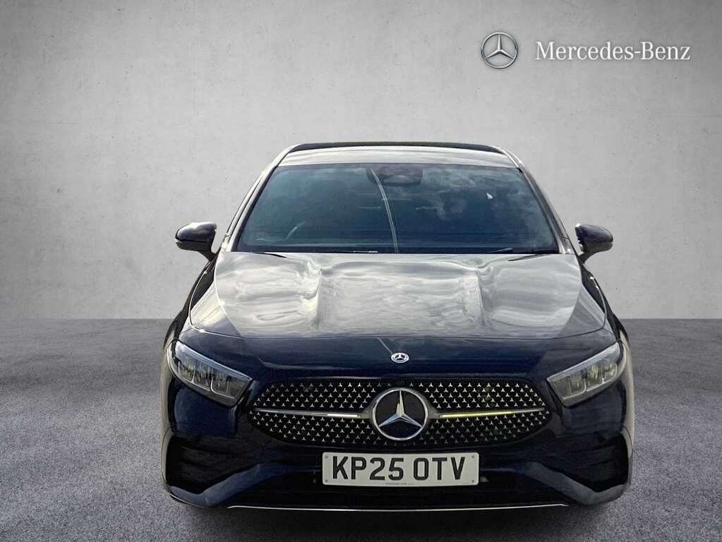 Mercedes-Benz A Class A200 Amg Line Executive 2025 KP25OTV Black #5