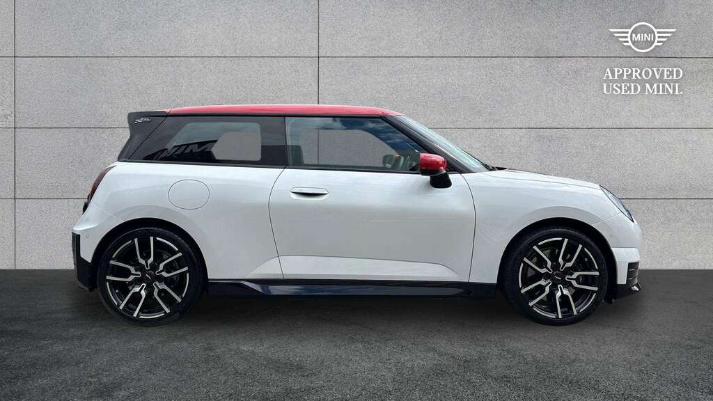 Mini Hatch 160Kw Se Sport 54Kwh 2024 KF24OHY White #3