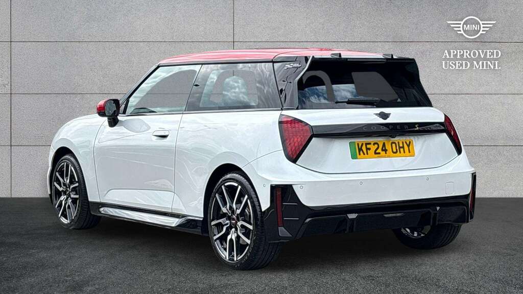 Mini Hatch 160Kw Se Sport 54Kwh 2024 KF24OHY White #2