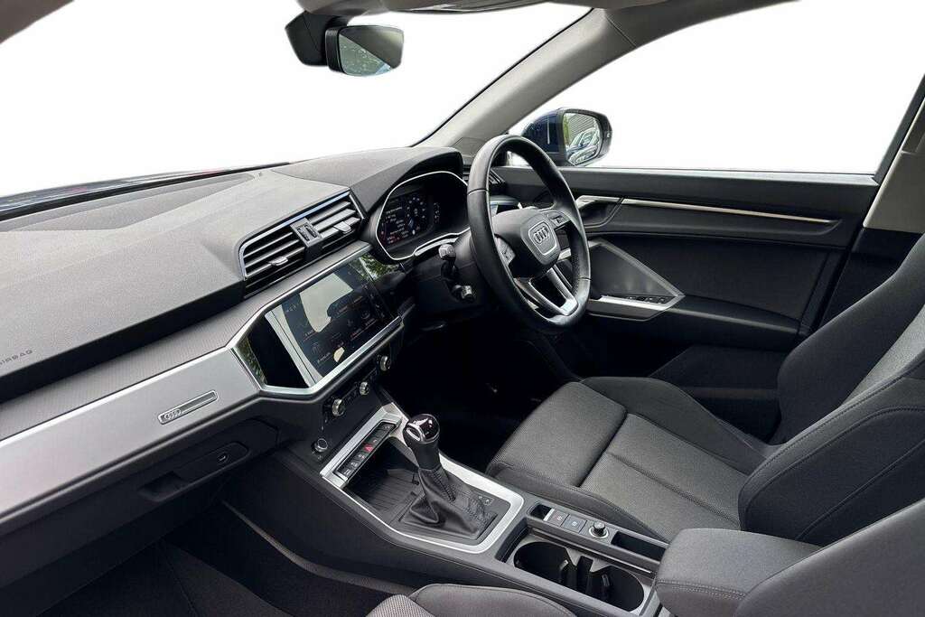 Audi Q3 35 Tfsi Sport S Tronic 2024 KT73HHO Blue #2