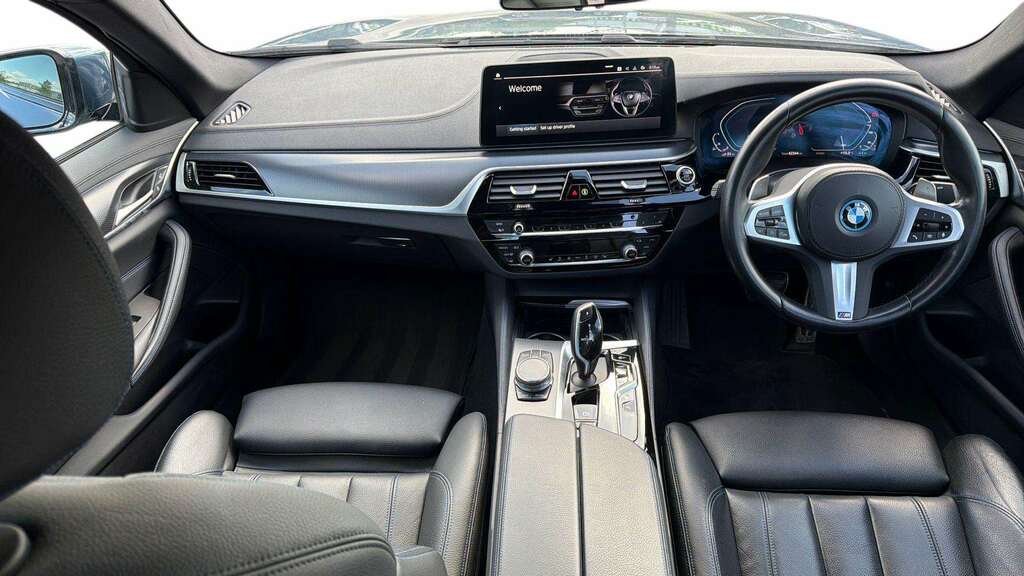 BMW 5 Series 530E M Sport 2023 KN23OFM Blue #5