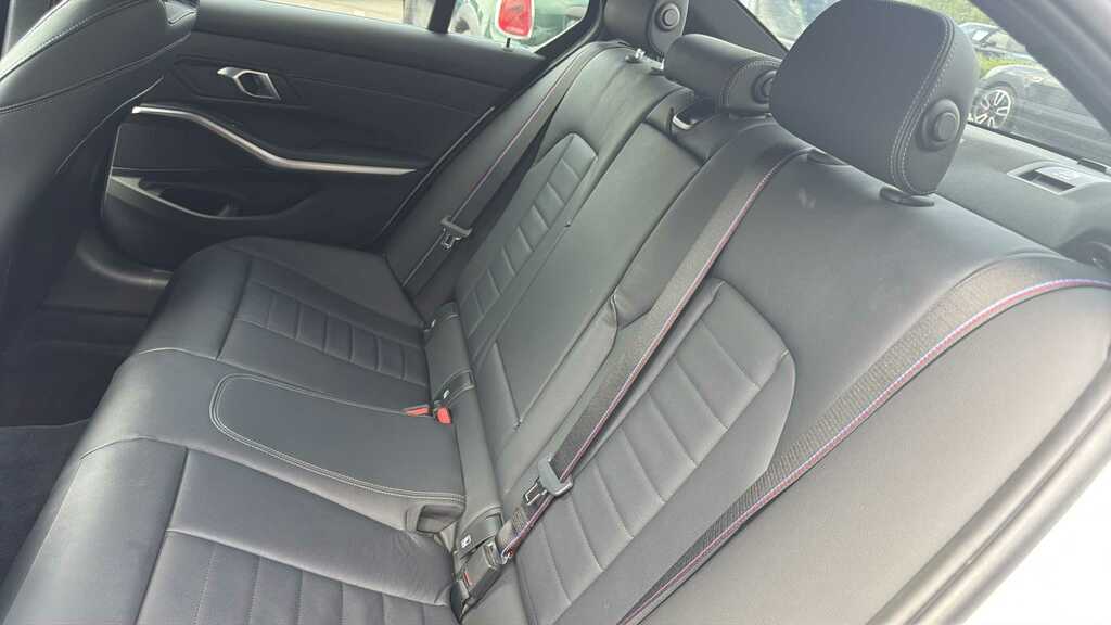 BMW 3 Series 320I M Sport Step 2024 YB24OCO White #6