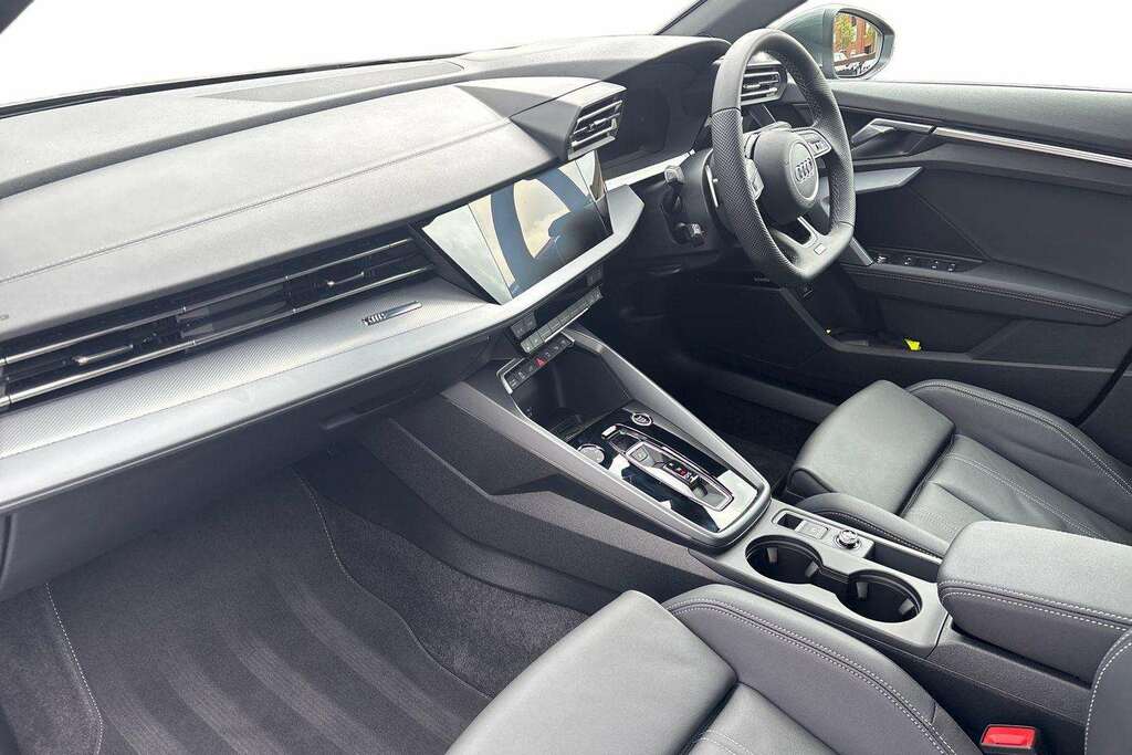 Audi A3 1.5 Tfsi E 204 S Line S Tronic 2026 KM26VFJ Grey #2