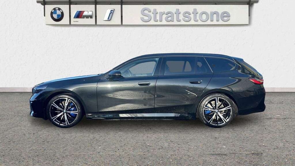 BMW i5 250Kw Edrive40 M Sport Pro 84Kwh 2025 GD75KRK Black #4