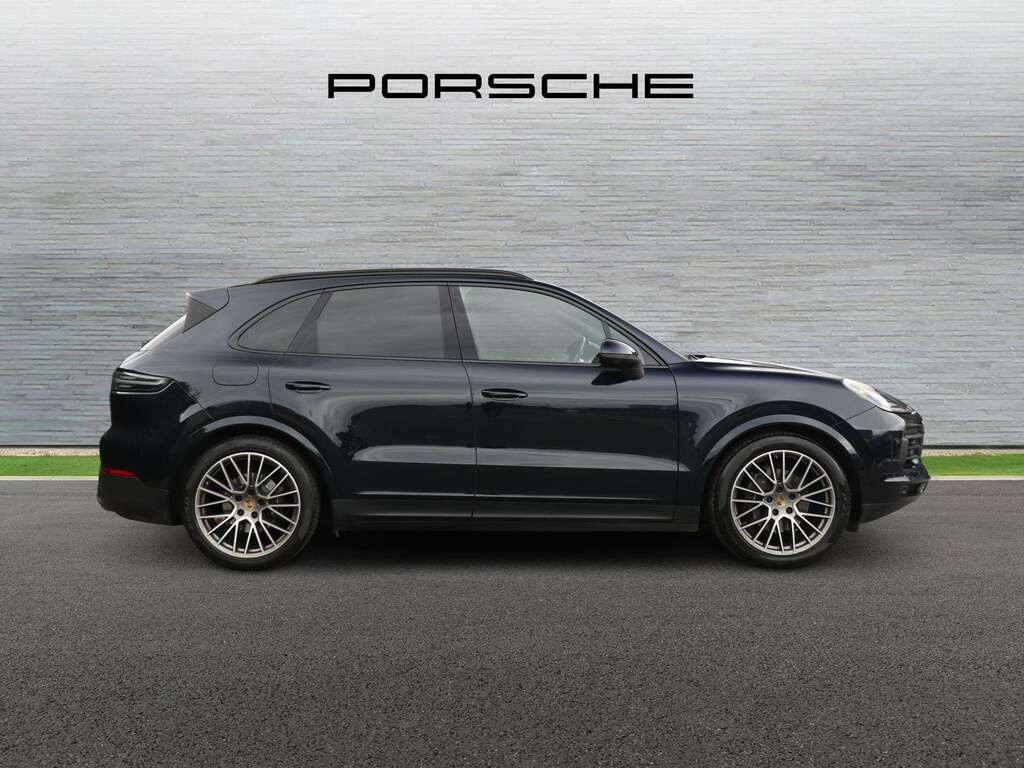 Porsche Cayenne 3.0T V6 Platinum Edition Suv Tiptronics Blue