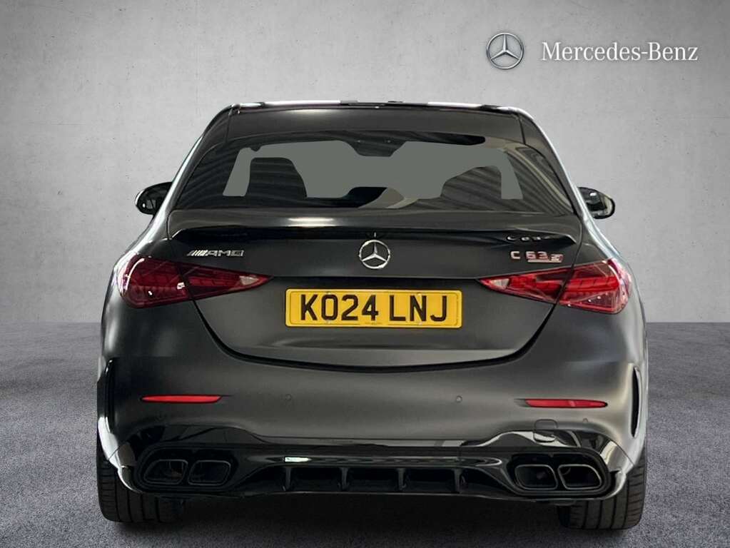 Mercedes-Benz C Class C63 S E 4Matic Night Ed Premium Mct 2024 Grey #4