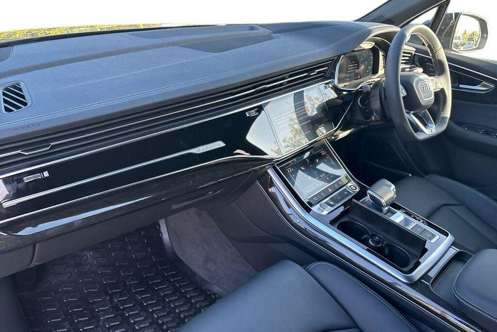 Audi Q7 3.0 Tdi Quattro 231 Black Edition Tiptronic 20 MV26LTU Blue #2