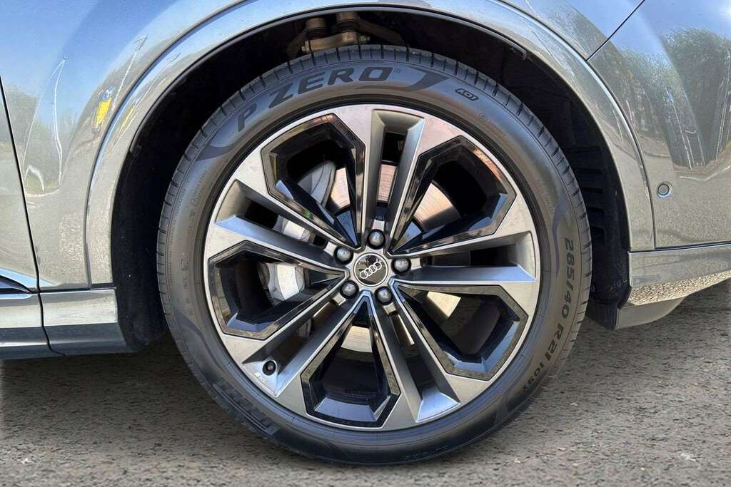 Audi Q7 3.0 Tdi Quattro 231 Black Edition Tiptronic 20 MV26JZO Grey #5