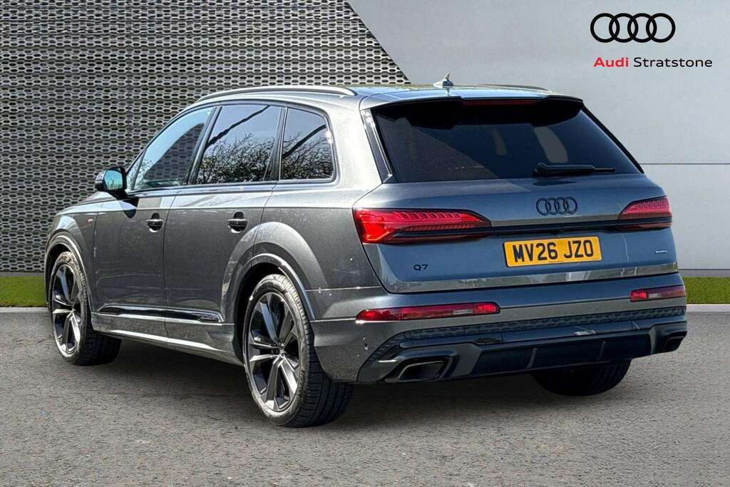 Audi Q7 3.0 Tdi Quattro 231 Black Edition Tiptronic 20 MV26JZO Grey #3