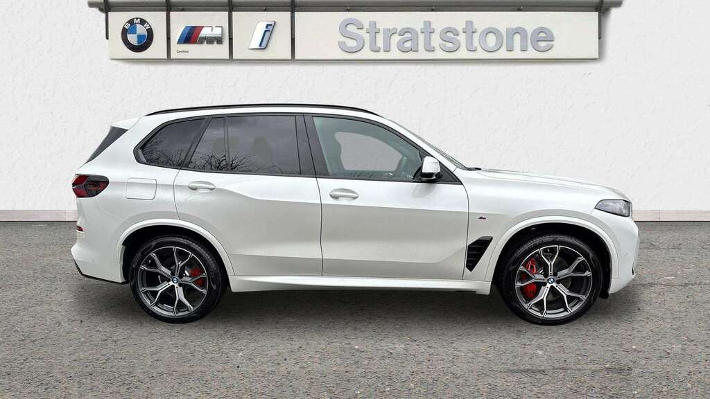 BMW X5 Xdrive30d Mht M Sport 2026 KT75XER White #3