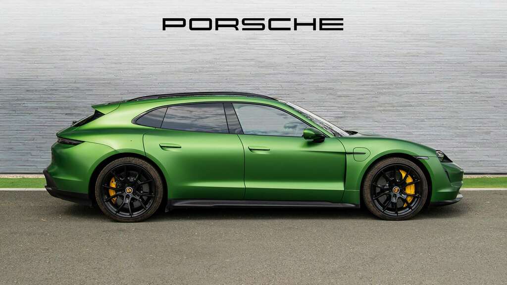 Porsche Taycan Turbo S Sport Turi 2022 RO22YTB Green #5