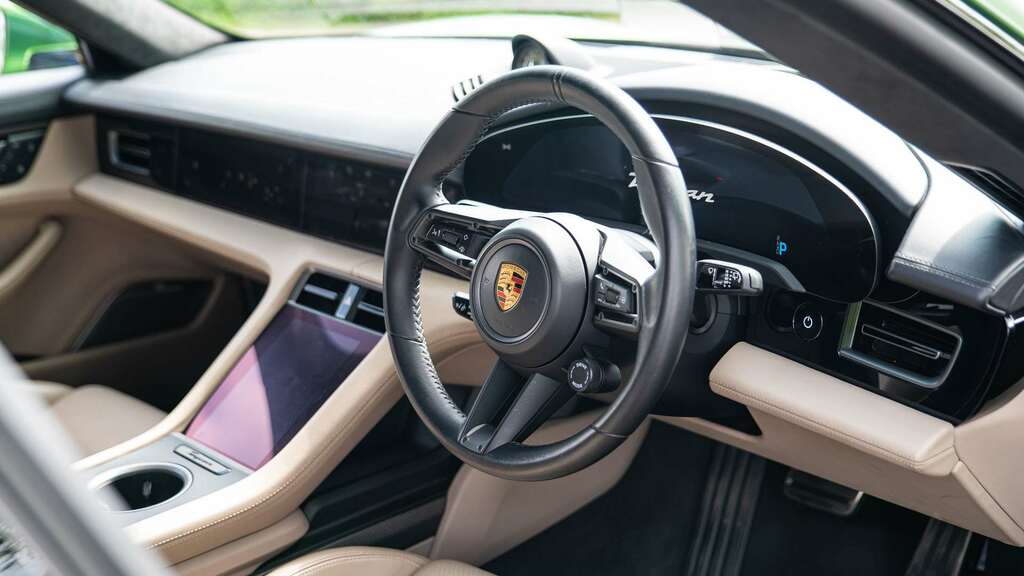 Porsche Taycan Turbo S Sport Turi 2022 Green #4