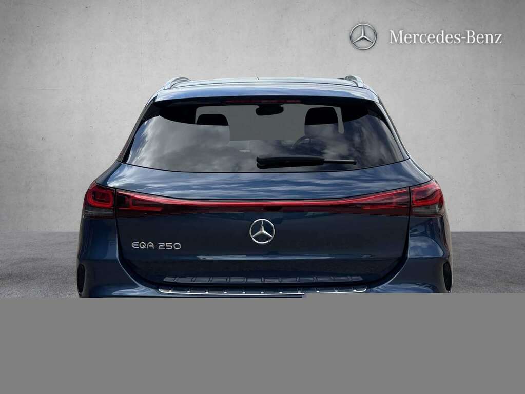 Mercedes-Benz EQA 250 140Kw Amg Line 66.5Kwh 2021 PL71MWV Blue #3