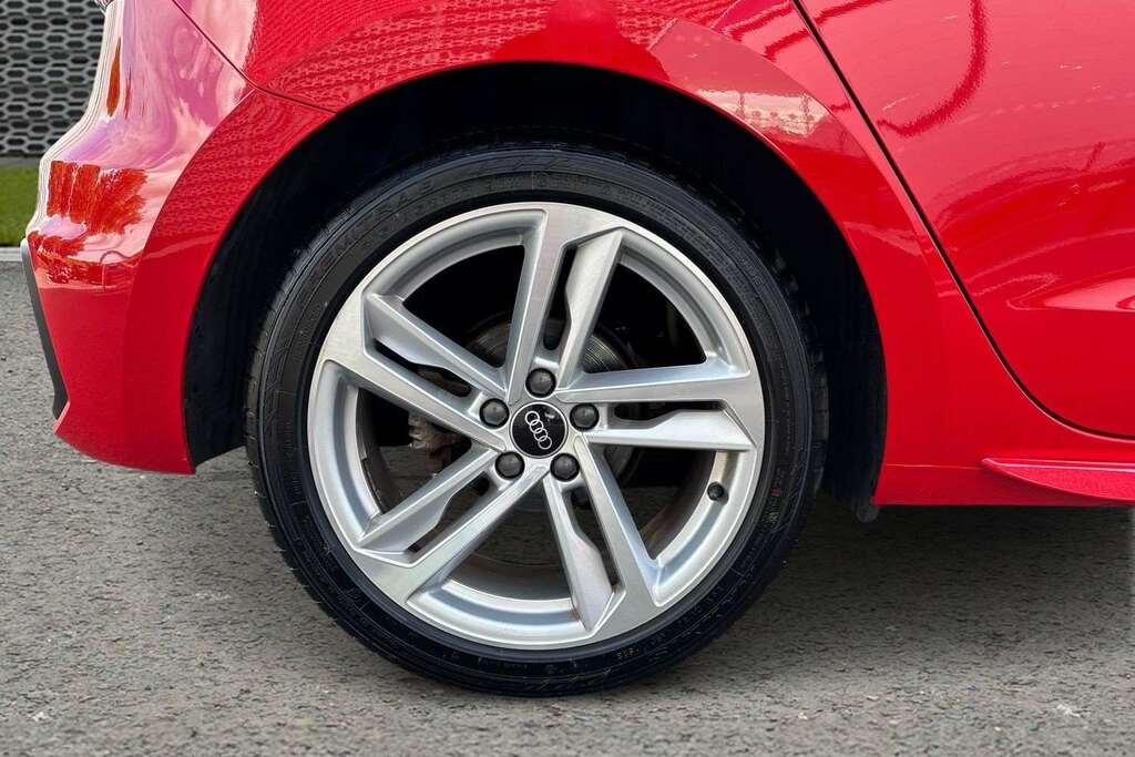 Audi A1 35 Tfsi S Line S Tronic 2022 BL22OZJ Red #6