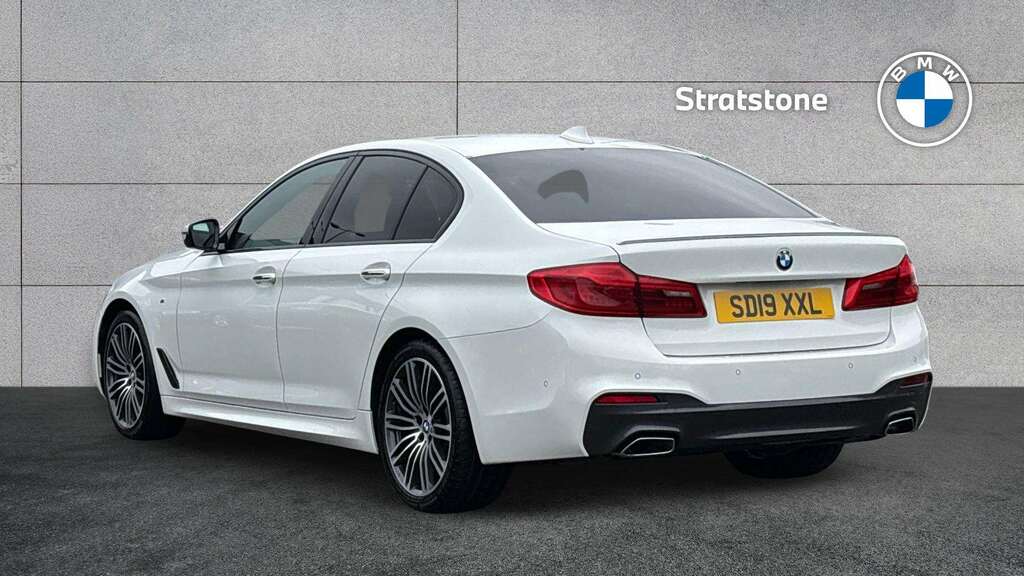 BMW 5 Series 520D M Sport 2019 SD19XXL White #2