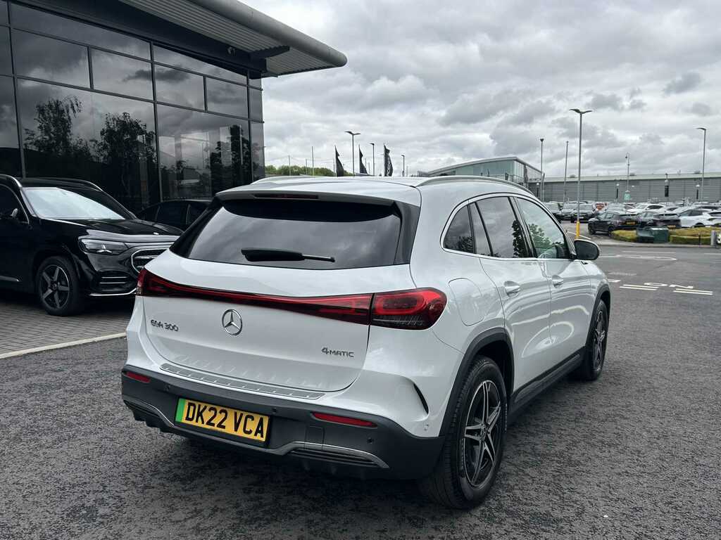 Mercedes-Benz EQA 300 4Matic 168Kw Amg Line 66.5Kwh 2022 DK22VCA White #2
