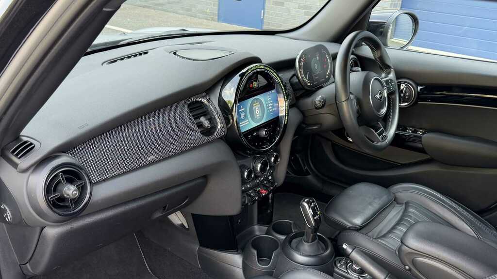 Mini Hatch 1.5 Cooper Exclusive Premium 2023 YE23ACV Silver #3