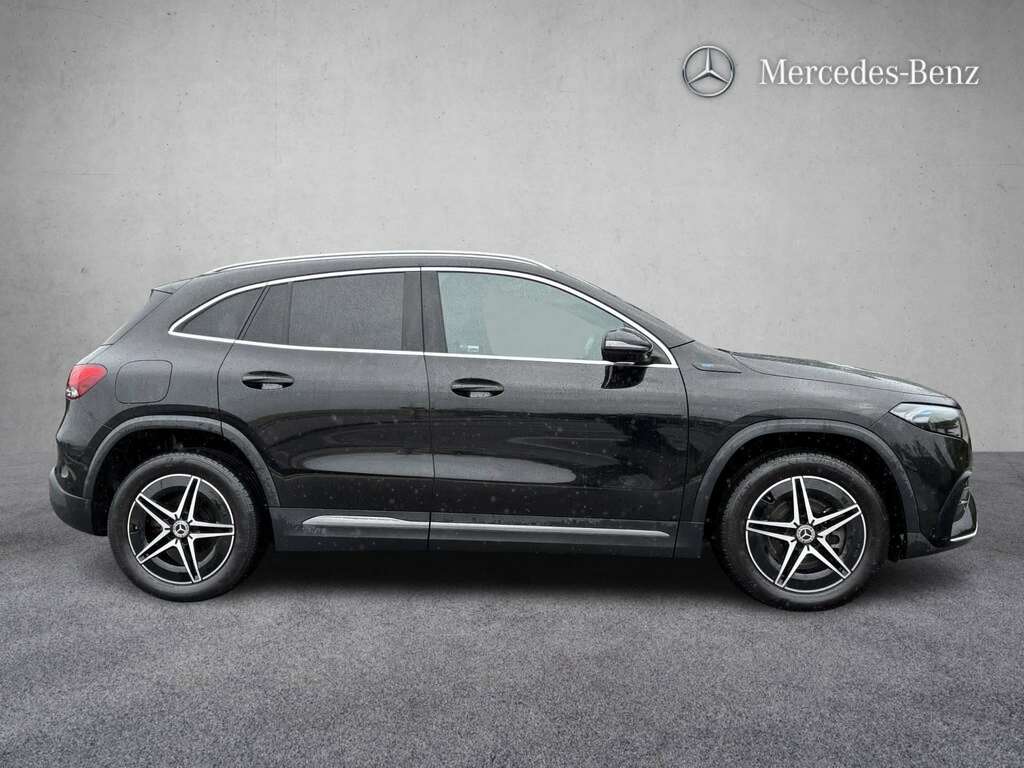 Mercedes-Benz EQA 350 4Matic 215Kw Amg Line 66.5Kwh 2021 OV71VEW Black #4
