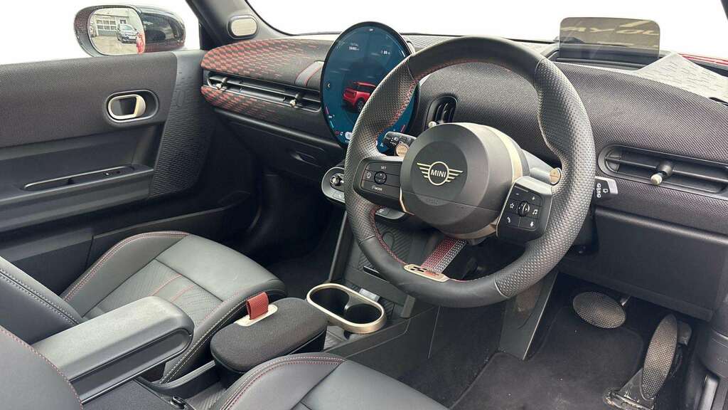 Mini Hatch 1.5 C Sport 2024 YE74AVC Red #6