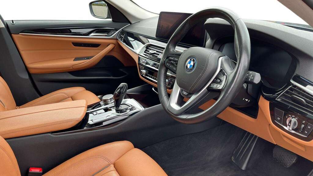 BMW 5 Series 530E Se 2023 YK23VCB Black #6