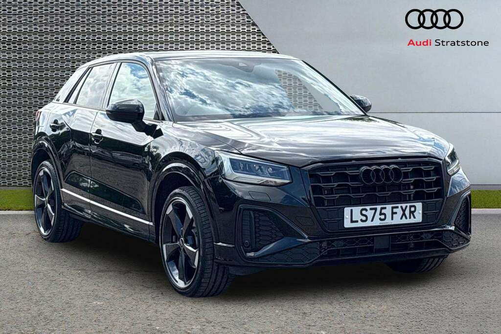 Audi Q2 35 Tfsi Black Edition 2025 Black