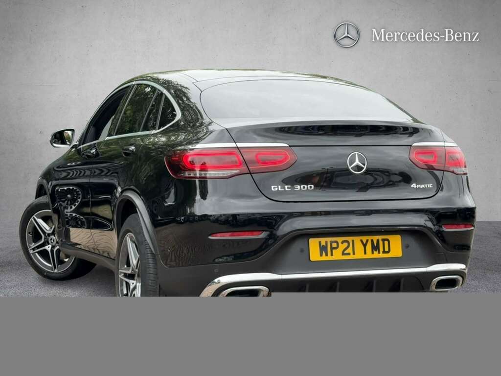 Mercedes-Benz GLC Class Glc 300 4Matic Amg Line 9G-tronic 2021 Black #2