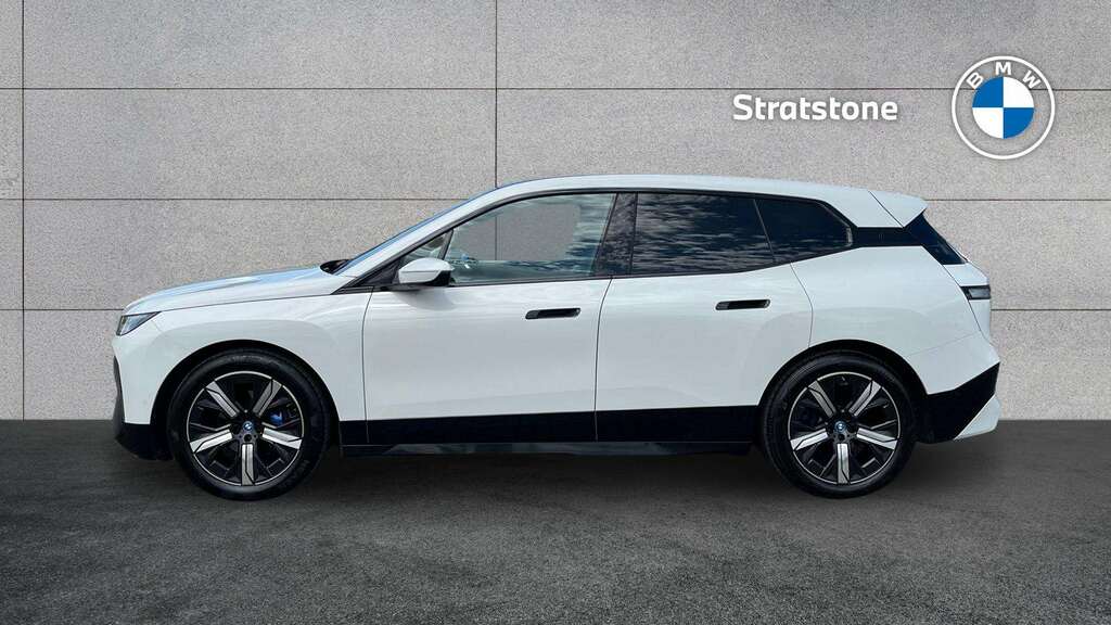 BMW iX 240Kw Xdrive40 M Sport Edition 76.6Kwh 20 YB72WBF White #3