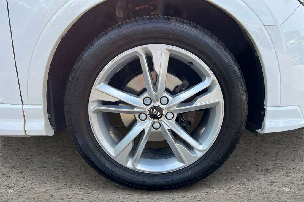 Audi Q3 35 Tfsi S Line S Tronic Leather 2024 DC24UPN White #5