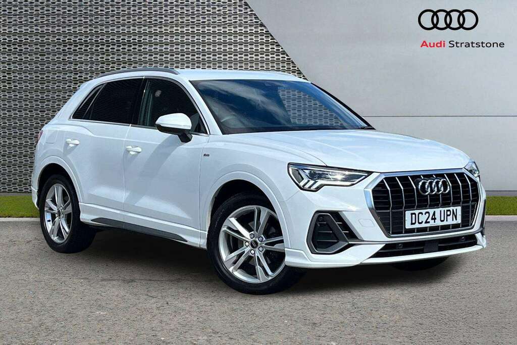 Audi Q3 35 Tfsi S Line S Tronic Leather 2024 White