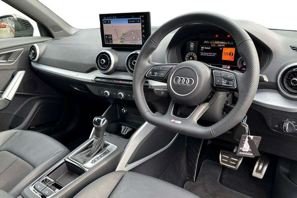 Audi Q2 35 Tfsi Black Edition S Tronic 2025 DY75VNH #6