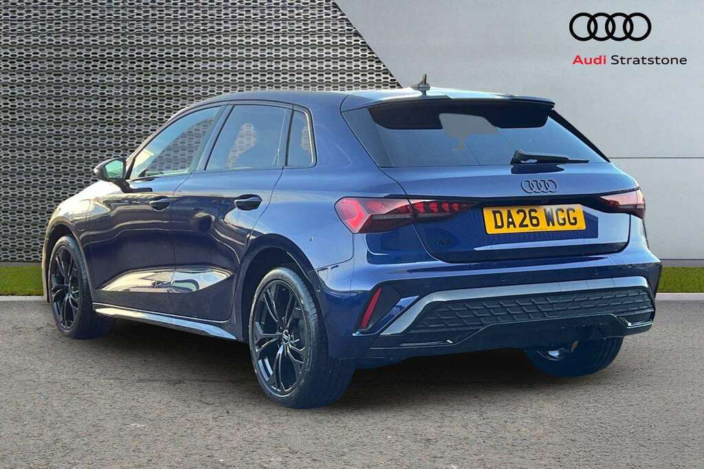 Audi A3 1.5 Tfsi E 204 Black Edition S Tronic 2026 DA26WGG Blue #3