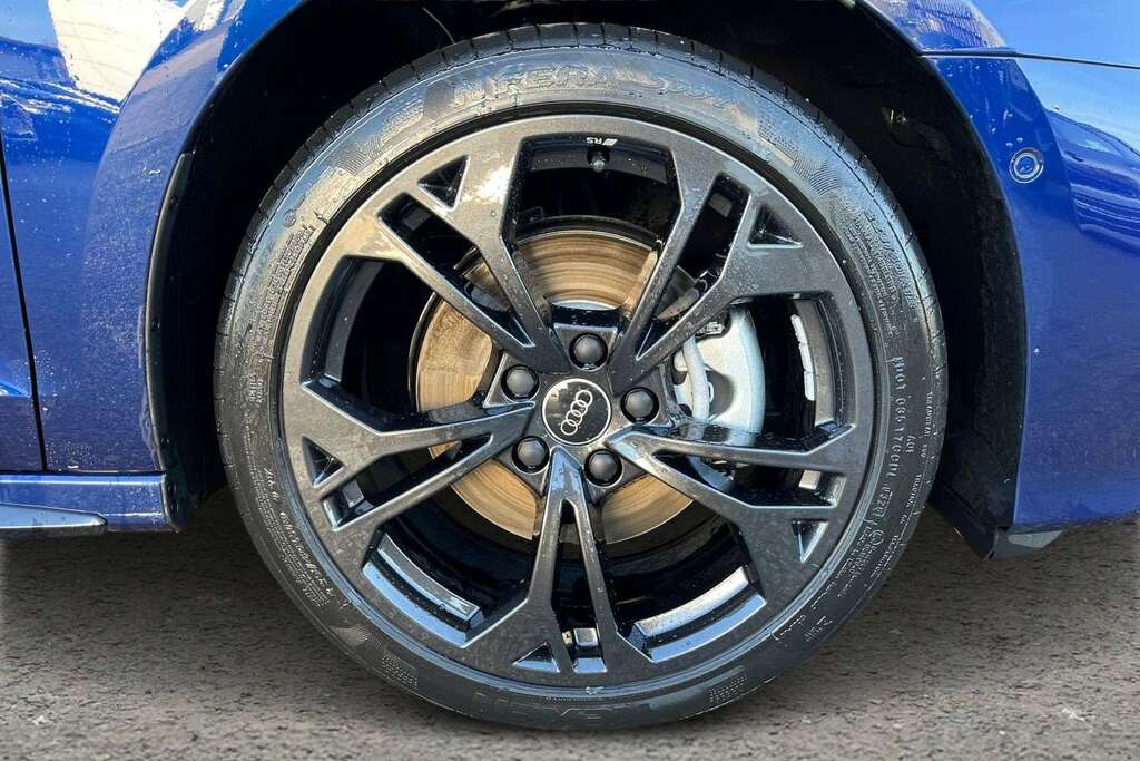 Audi A3 1.5 Tfsi E 204 Black Edition S Tronic 2026 DA26WGG Blue #5